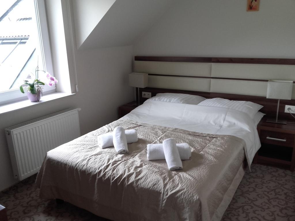 Pensjonat Lysica Wellness & Spa Свента-Катажина Экстерьер фото