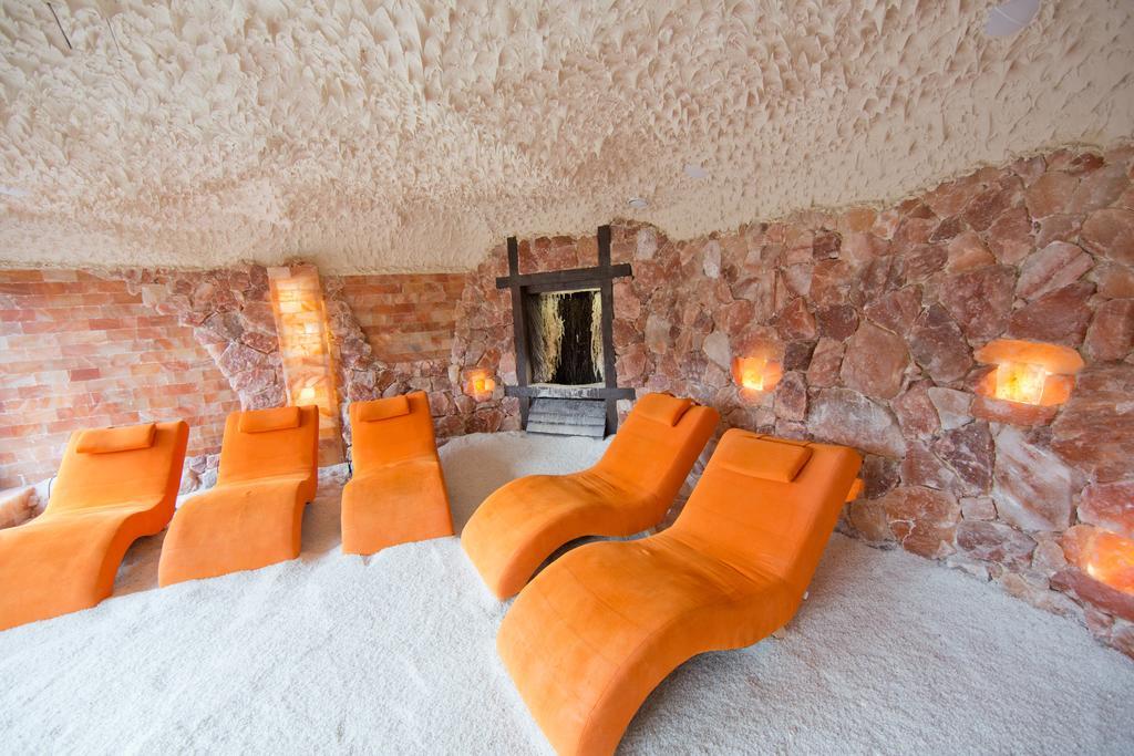 Pensjonat Lysica Wellness & Spa Свента-Катажина Экстерьер фото